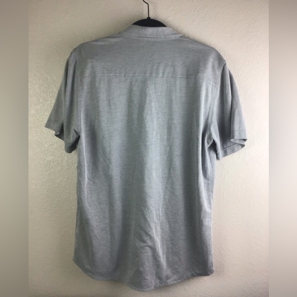 Travis Mathew Men’s Medium Shirt Casual Short Sleeve Button Front Pima Cotton - Picture 5 of 12